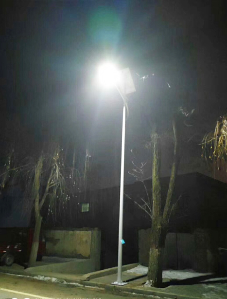 积石山县哈密太阳能路灯项目