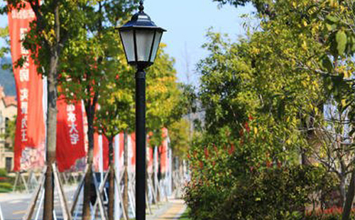 装哈密庭院灯避坑指南:庭院路灯防雷接地要点 装哈密庭院灯避坑指南:庭院路灯防雷接地要点